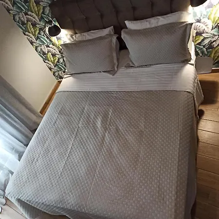 Front * Nea Iraklitsa